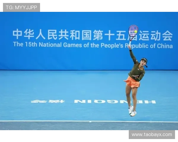 全运会特写：赛场告别瞬间他深情一吻为这份荣光留下永恒印记